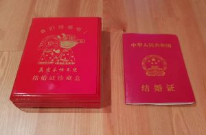 在中国如何翻译官方中文文件并对其进行公证？公证处翻译的一般步骤！